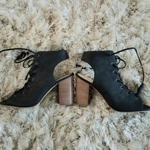 Jessica Simpson block heel open-toe sandal